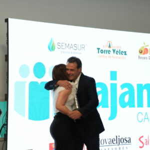 CENA EMPRESARIAL Y ENTREGA DISTINCIONES